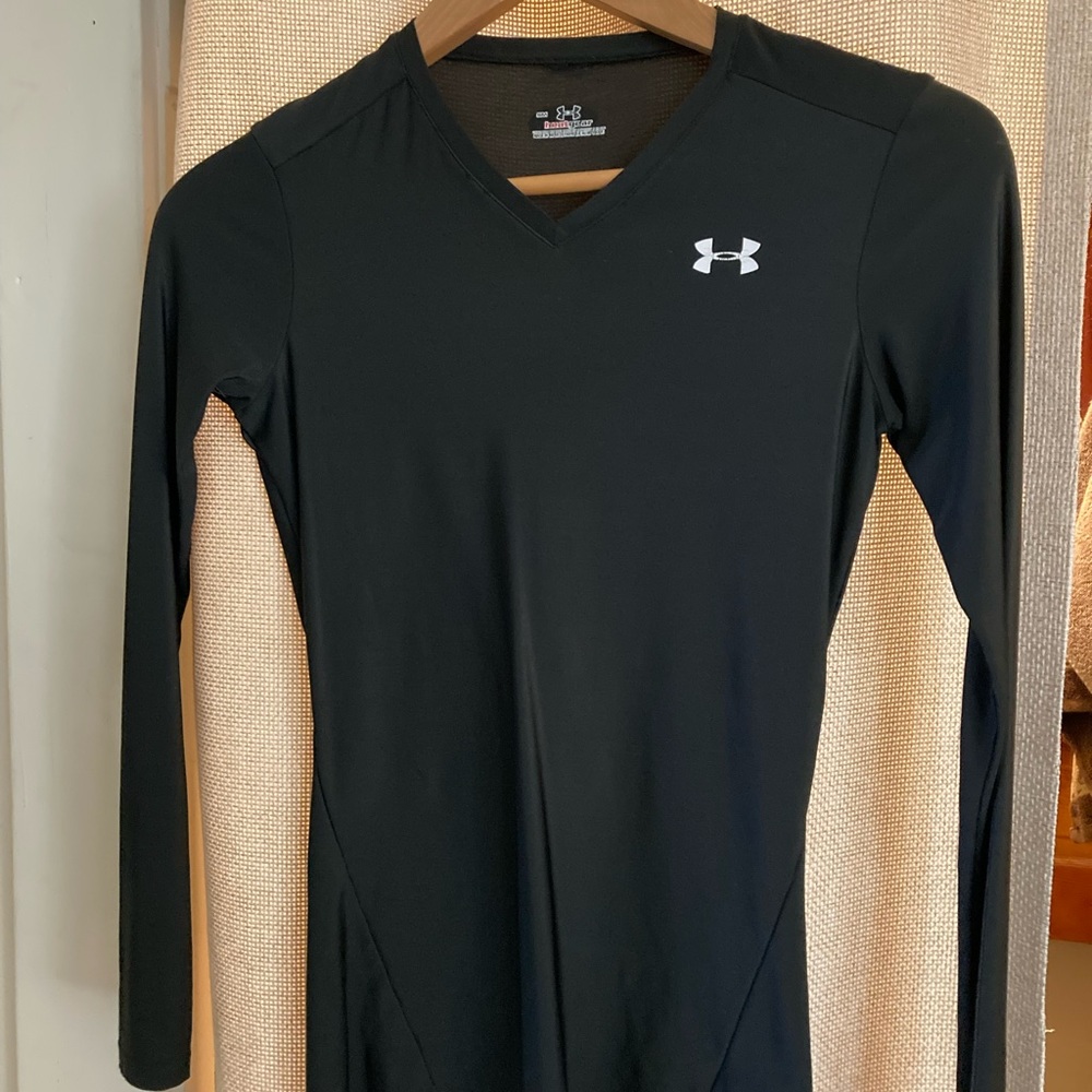 Under Armour | Form Fitting | Size S